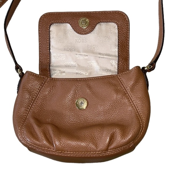 Michael Kors Luggage Brown Pebbled Leather Flap Jet Set Crossbody Mini Bag - Picture 11 of 16